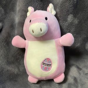 8" Peter the Pig Hugmee Squishmallow